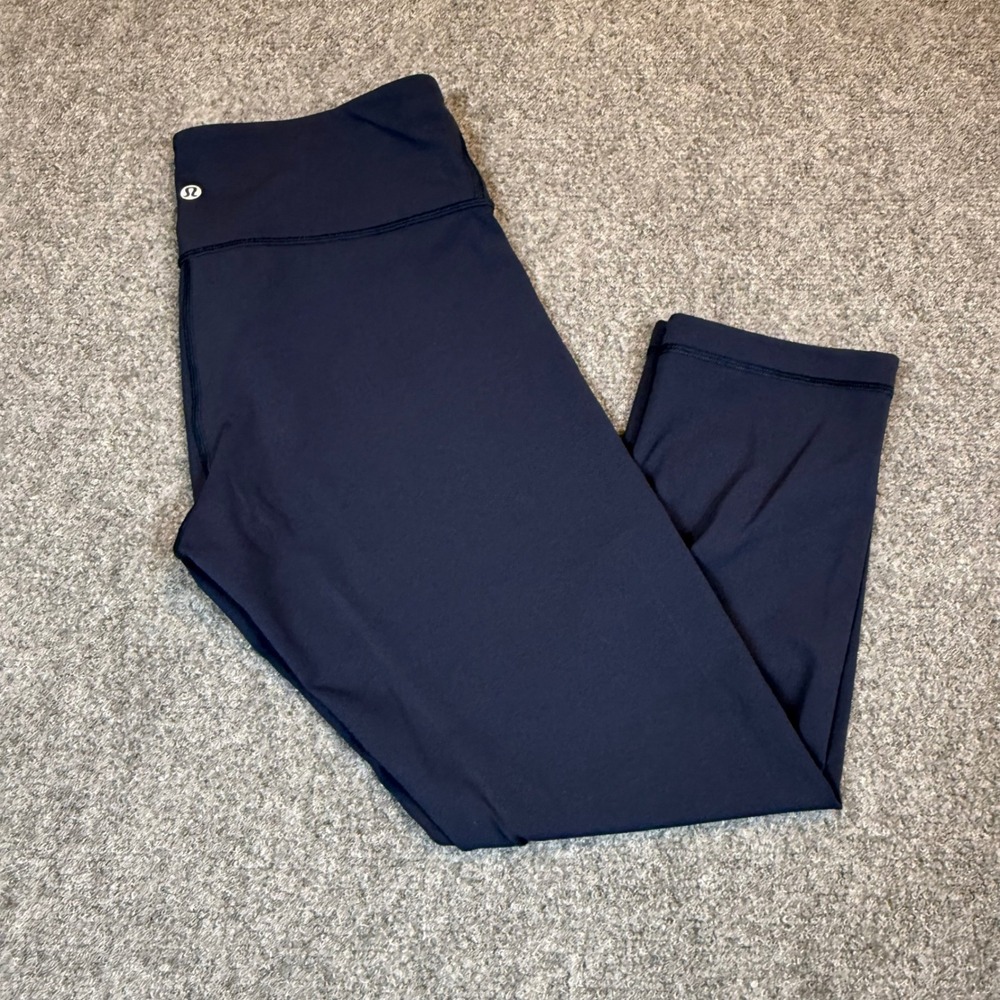Lululemon Navy Blue Cropped Yoga Leggings Size 8 Activewear Workout Pants